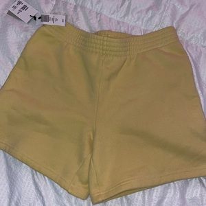 NWT ✨ TNA Cozy Perfect 5” Shorts